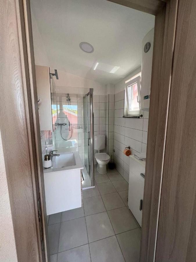 Apartment ˝Soleil˝ Vir Exterior photo